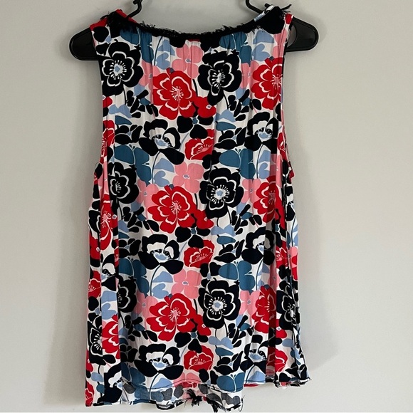 Crown & Ivy Floral Fringe Accent V-Neck Sleeveless Blouse 🌸✨ - Picture 2 of 2